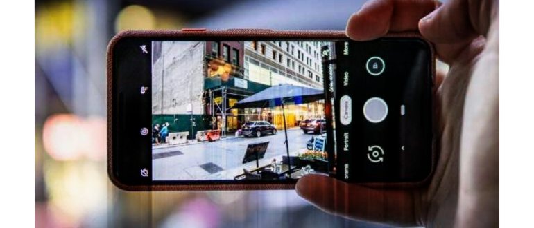 camera