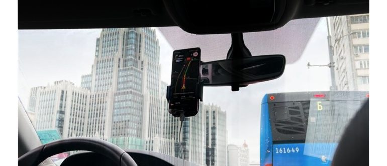 Как зарядить телефон от автомобильного
