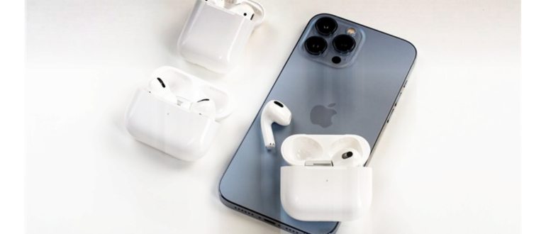 Как заряжать AirPods