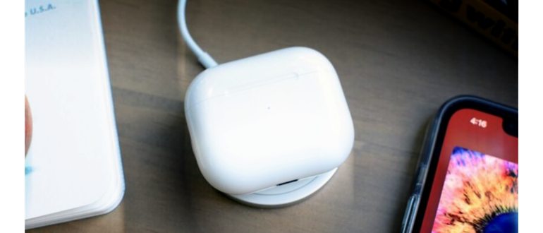 Беспроводные наушники Apple AirPods Pro (2022)
